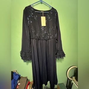 Bloomchic size 22/24 blue midi dress with sequin stars on it new with tags